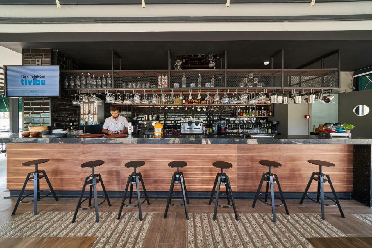 Lara Suite'S Apart Hotel Camili  Eksteriør billede