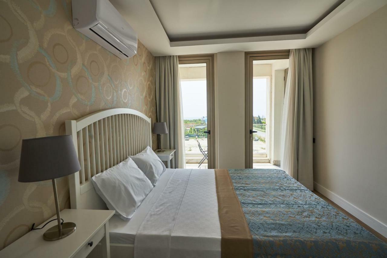 Lara Suite'S Apart Hotel Camili  Eksteriør billede